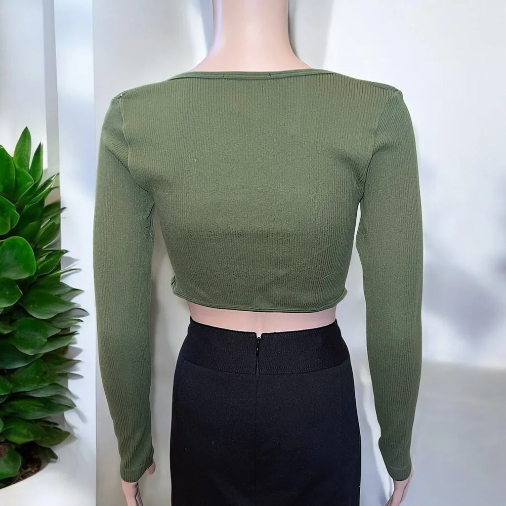 New Forever 21 Cypress Green Wide Neck Cropped Top - Picture 15 of 16